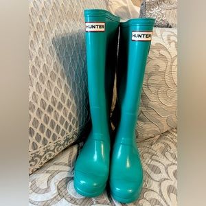 Hunter rain boots